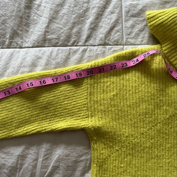 Sale 🔥 Faber Woman Cashmere Angora Turtleneck Sweater Size Medium - Picture 7 of 9